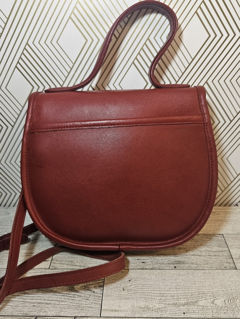 Vintage 1994 Coach Bella Court Bag 9957 Top Handle Cross Body Made in USA Red - Picture 4 of 11